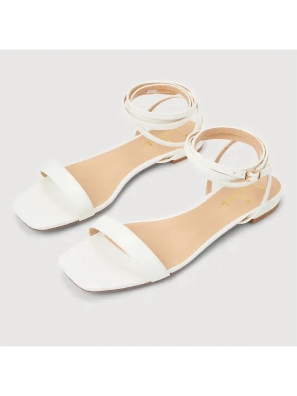 Lulu's- White ‘Esaly’ Ankle-Wrap Flat Sandals